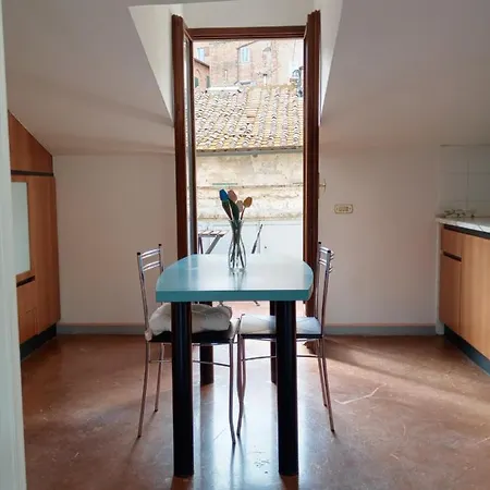 Apartamento Vista Torre Siena